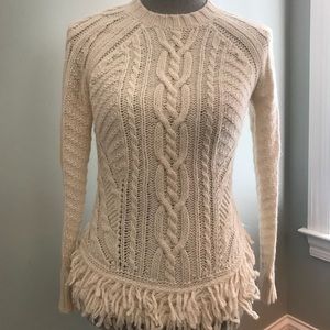 Beautiful cream Banana Republic sweater w/ fringe